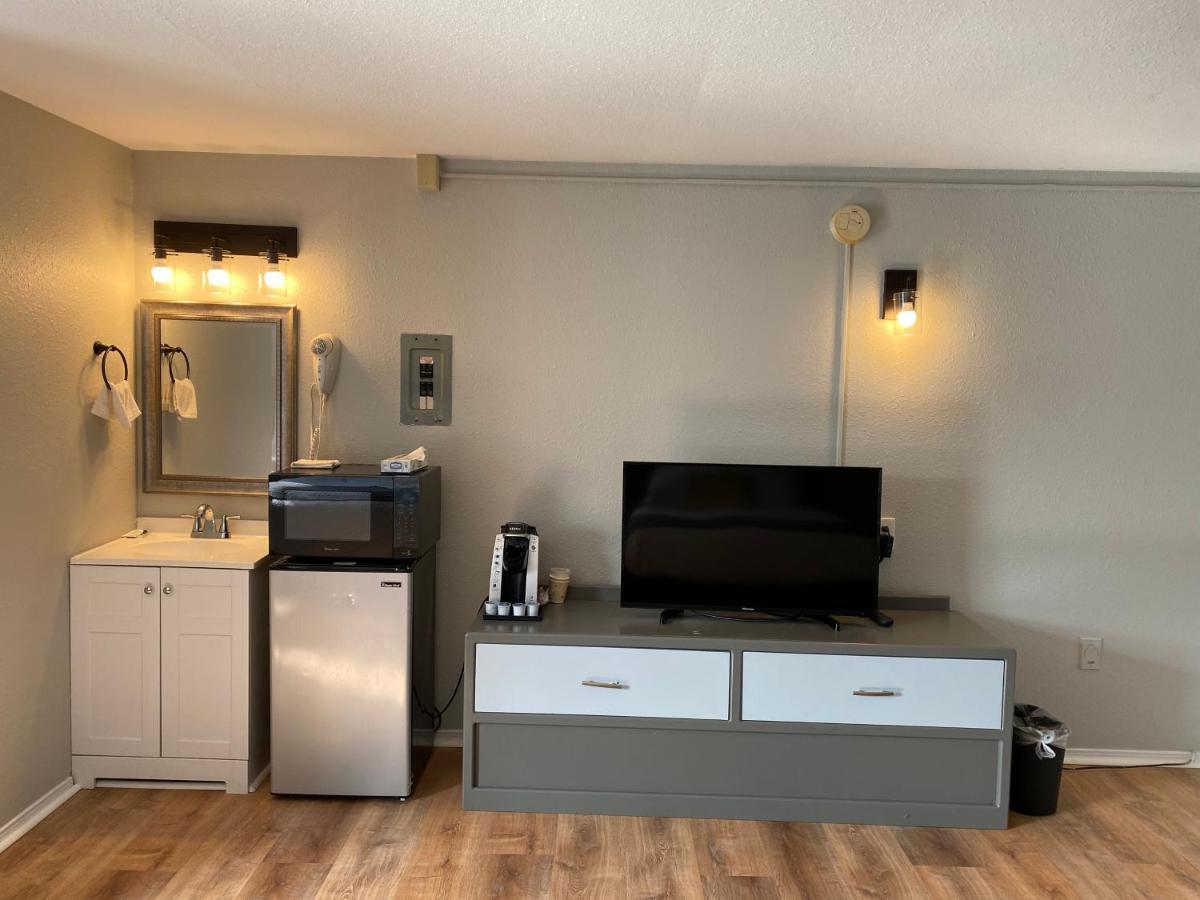 Ways Motel Hampton Buitenkant foto